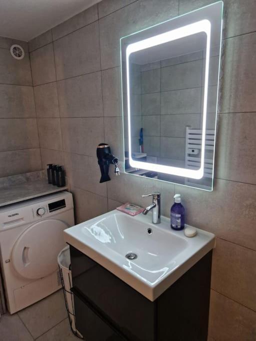 Charming Apartment Near La Defense, Paris Bezons Exteriér fotografie